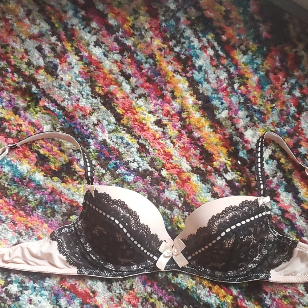 Adore Me Push Up
